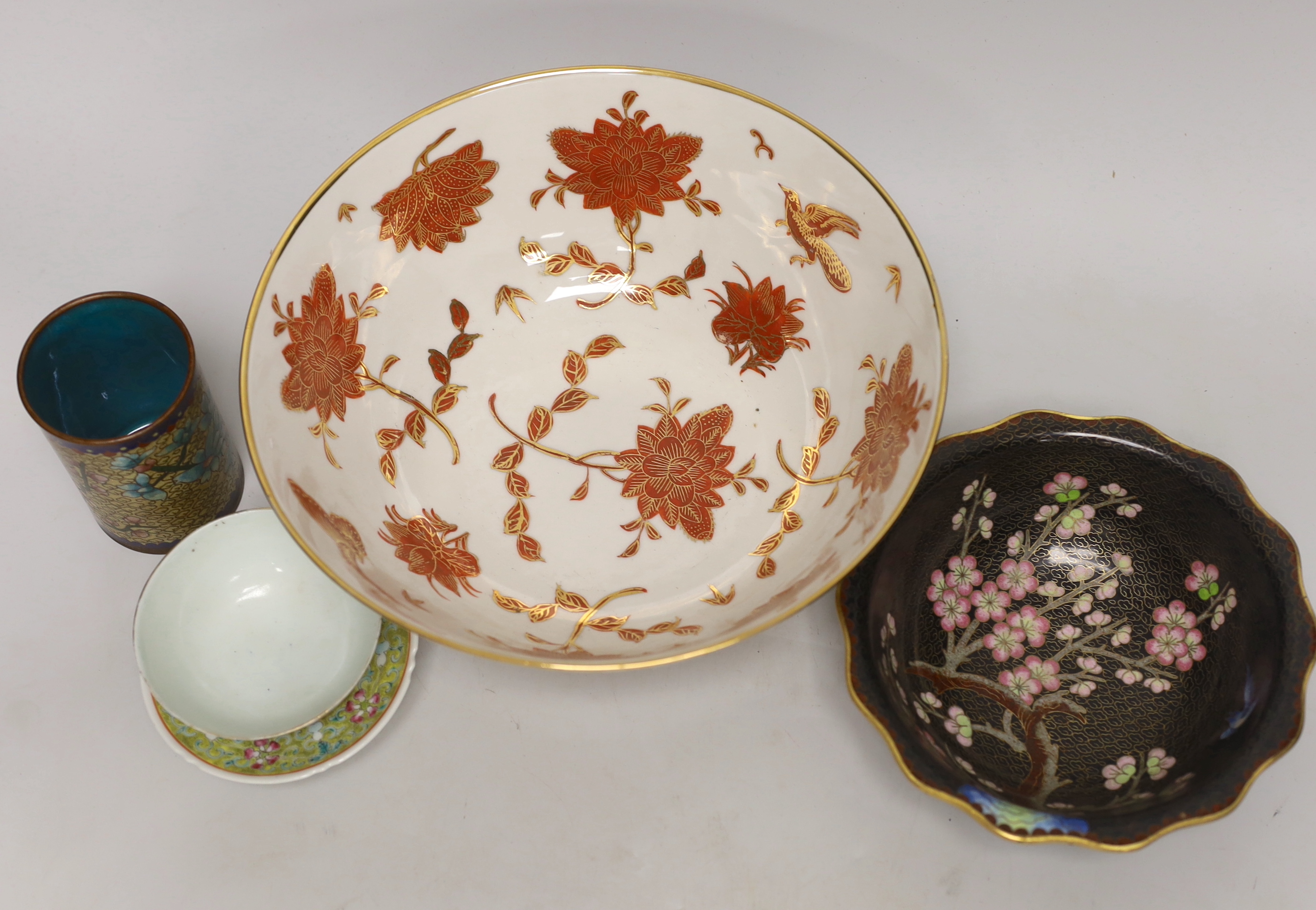 A group of Chinese and Japanese ceramics and cloisonné enamel wares, largest 26cm diameter